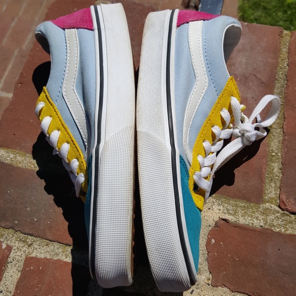 Vans Old Skool multi-colored size 6 Women’s sneaker. - Picture 5 of 13
